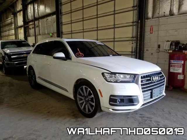 WA1LHAF77HD050019_1.webp