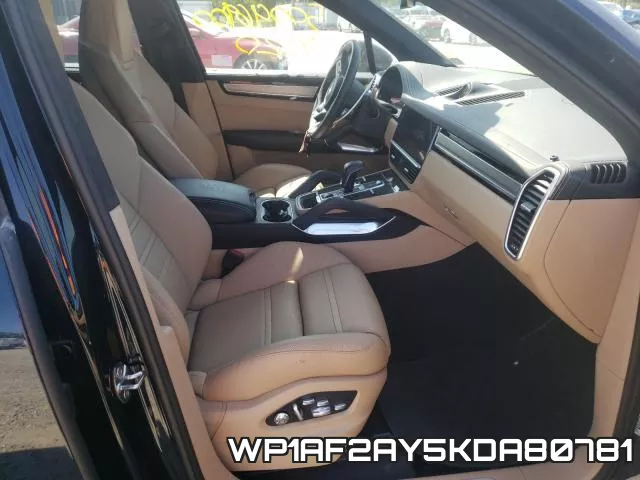 WP1AF2AY5KDA80781_5.webp