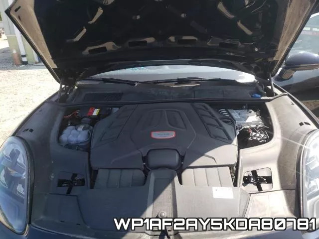 WP1AF2AY5KDA80781_7.webp