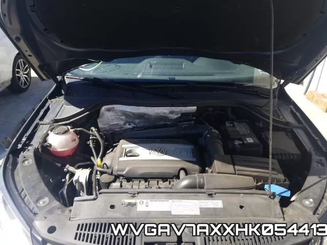 WVGAV7AXXHK054413_7.webp