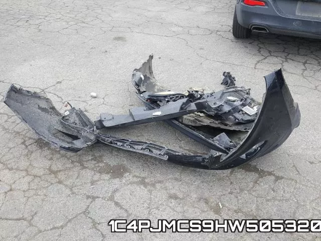1C4PJMCS9HW505320_9.webp