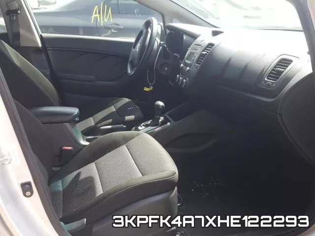 3KPFK4A7XHE122293_5.webp