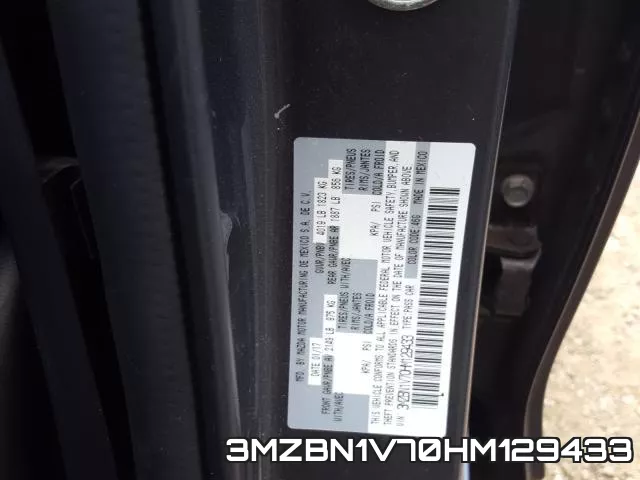 3MZBN1V70HM129433_10.webp