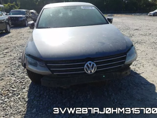 3VW2B7AJ0HM315700_9.webp