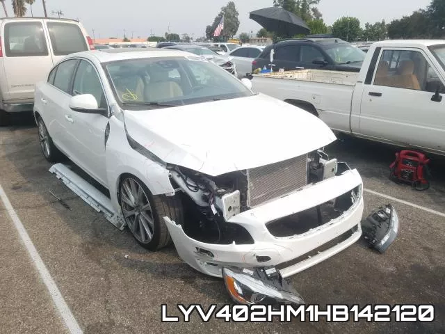 LYV402HM1HB142120_1.webp