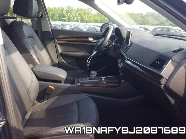 WA1BNAFY8J2087689_5.webp