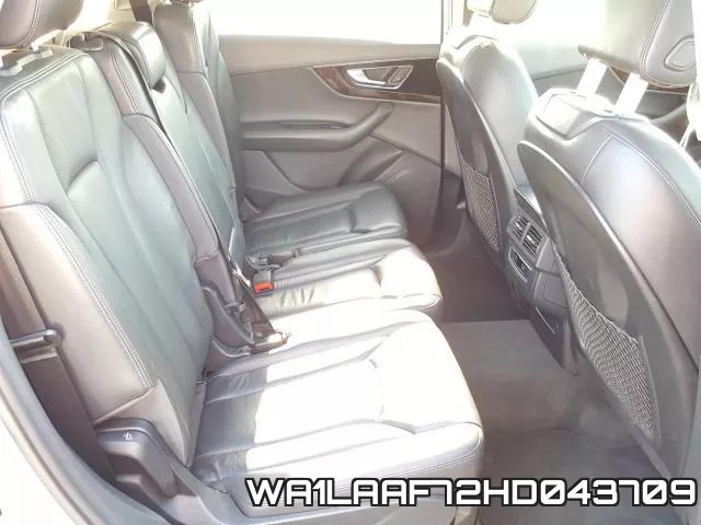 WA1LAAF72HD043709_6.webp