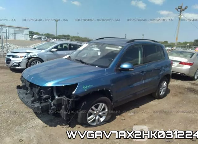 WVGAV7AX2HK031224_2.webp