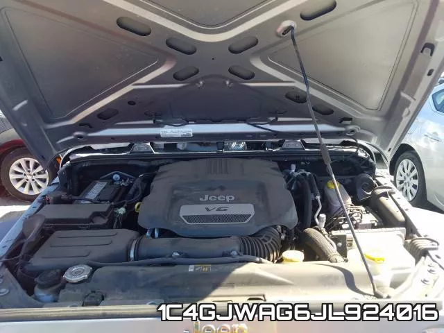1C4GJWAG6JL924016_7.webp