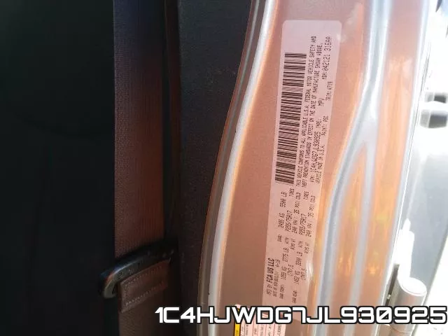 1C4HJWDG7JL930925_10.webp