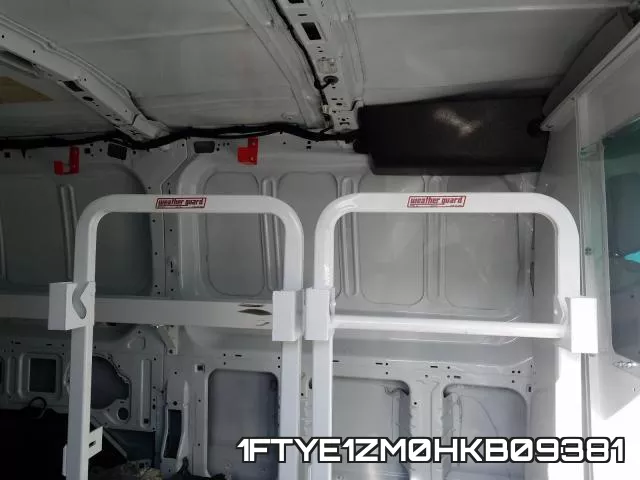 1FTYE1ZM0HKB09381_6.webp