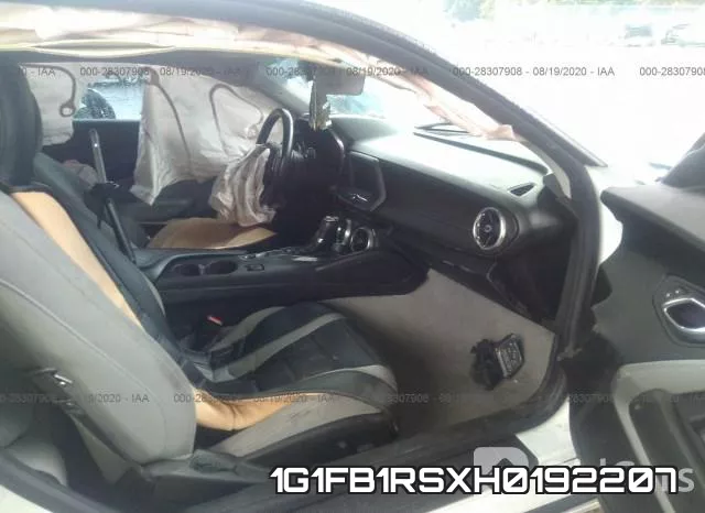 1G1FB1RSXH0192207