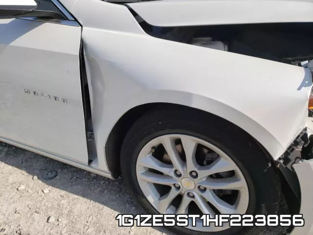 1G1ZE5ST1HF223856_9.webp