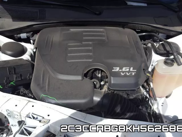 2C3CCABG8KH562686_7.webp