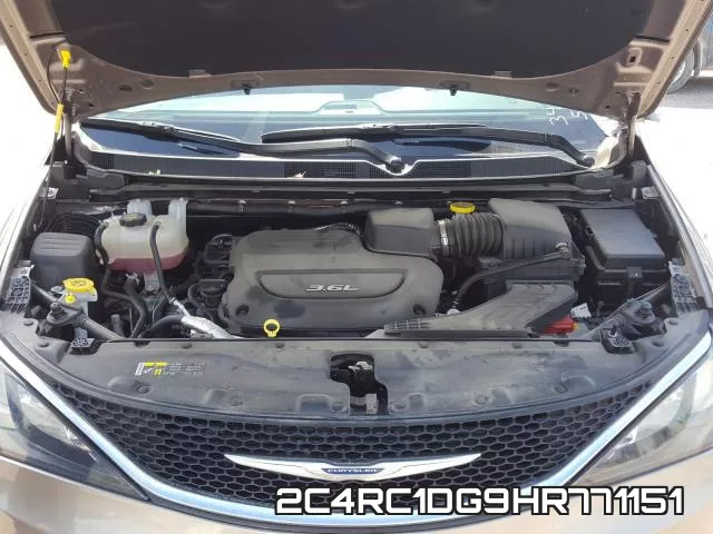 2C4RC1DG9HR771151_7.webp