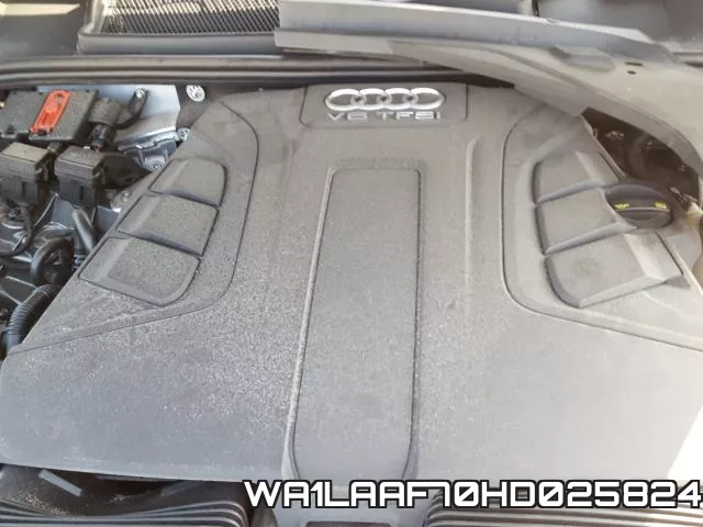 WA1LAAF70HD025824_7.webp