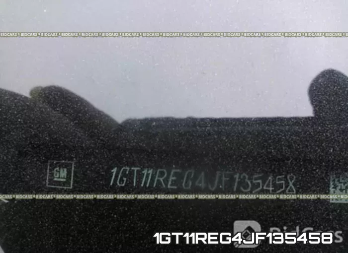 1GT11REG4JF135458_9.webp
