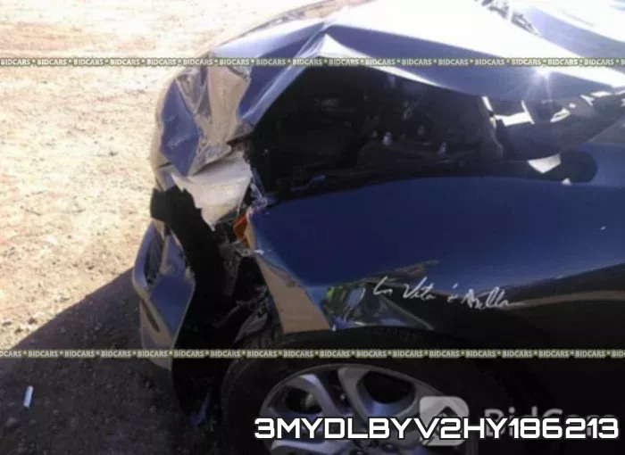 3MYDLBYV2HY186213_6.webp