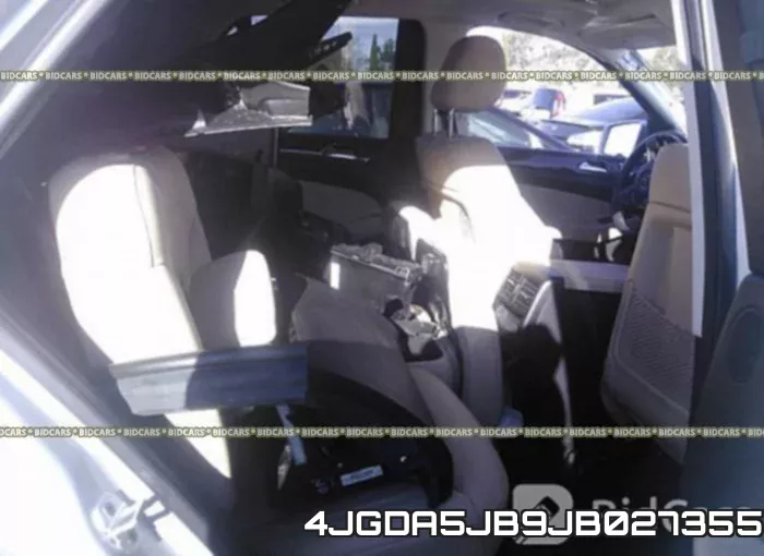 4JGDA5JB9JB027355_8.webp