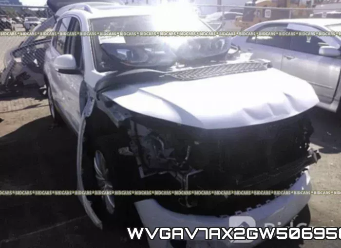 WVGAV7AX2GW506958