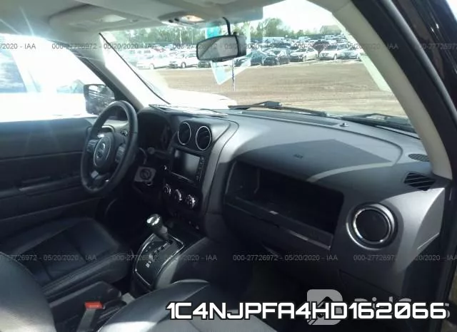 1C4NJPFA4HD162066_5.webp