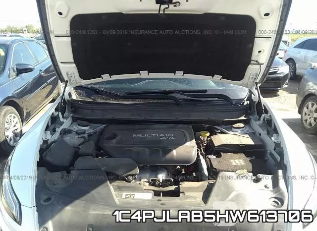 1C4PJLAB5HW613706_10.webp