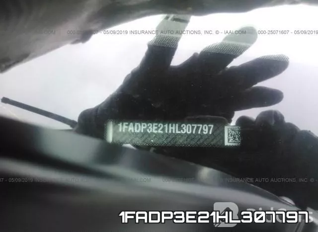 1FADP3E21HL307797