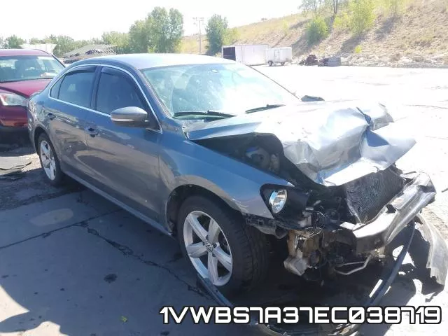 1VWBS7A37EC038719