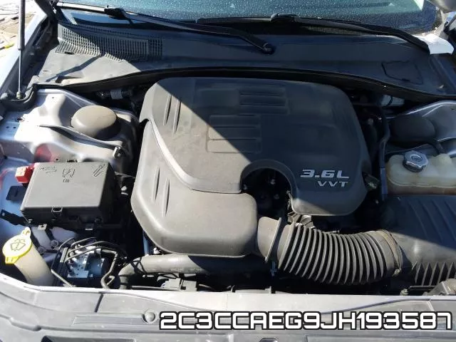 2C3CCAEG9JH193587_7.webp