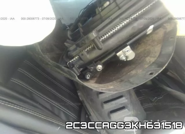2C3CCAGG3KH631518_8.webp