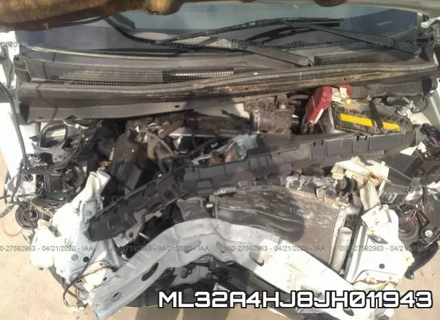 ML32A4HJ8JH011943_10.webp