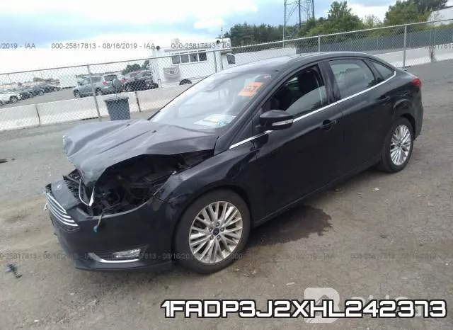 1FADP3J2XHL242373_2.webp