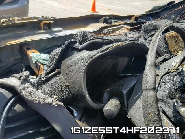 1G1ZE5ST4HF202371_8.webp