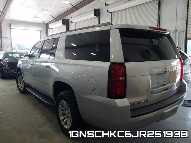1GNSCHKC6JR251938_3.webp