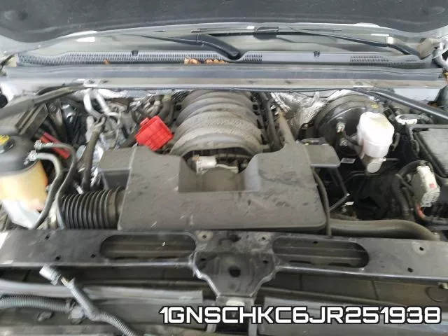 1GNSCHKC6JR251938_7.webp