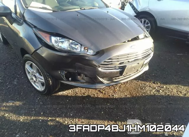 3FADP4BJ1HM102044_6.webp