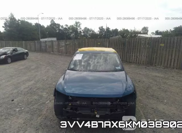 3VV4B7AX6KM038902_6.webp