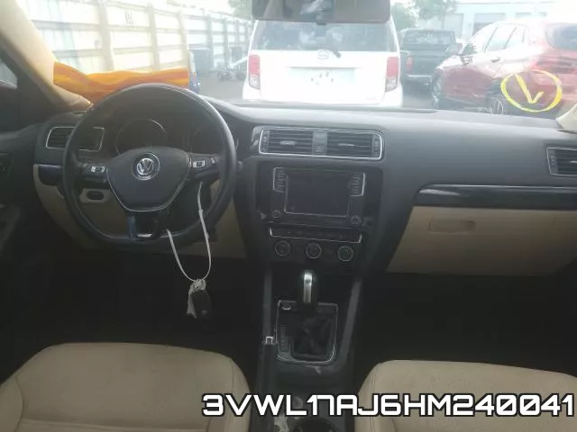 3VWL17AJ6HM240041_9.webp