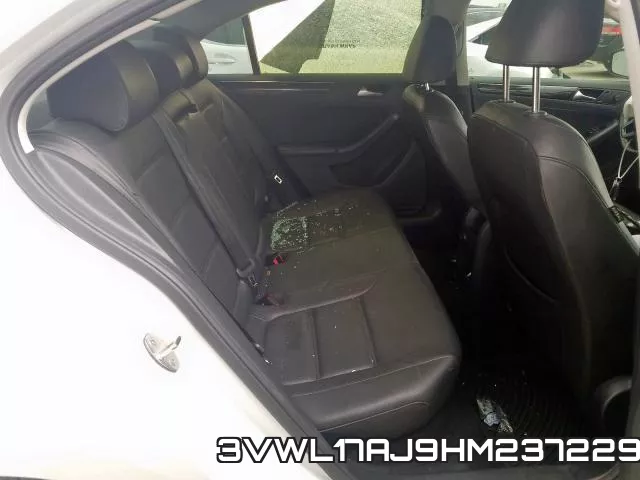 3VWL17AJ9HM237229_6.webp