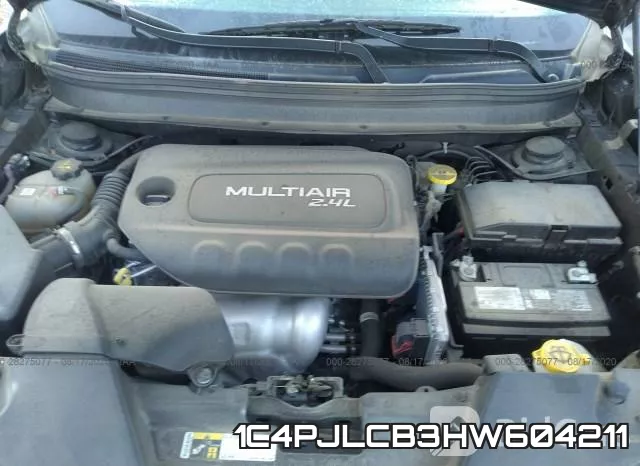 1C4PJLCB3HW604211