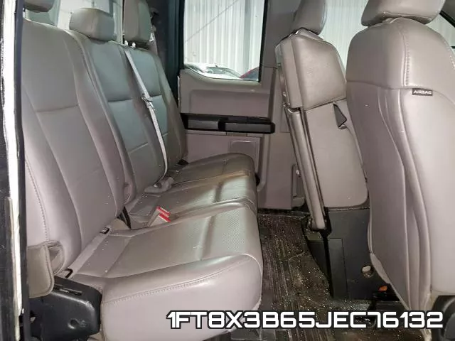 1FT8X3B65JEC76132_6.webp