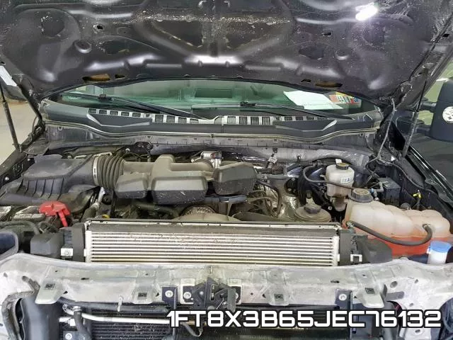 1FT8X3B65JEC76132_7.webp