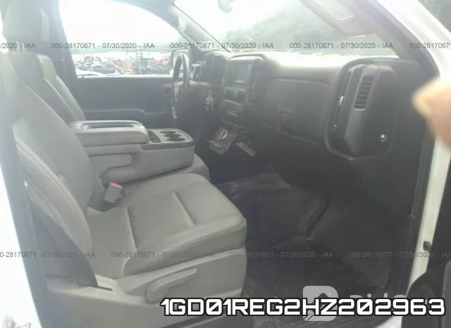 1GD01REG2HZ202963_5.webp