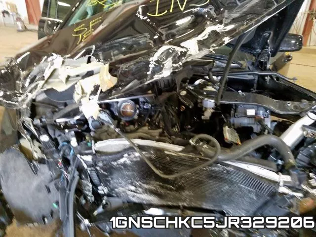 1GNSCHKC5JR329206