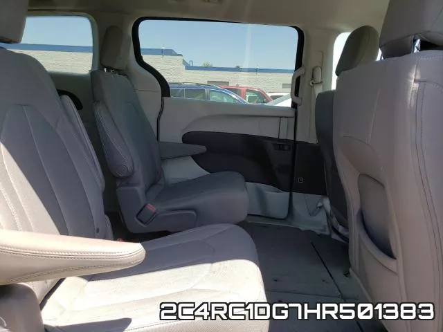 2C4RC1DG7HR501383_6.webp