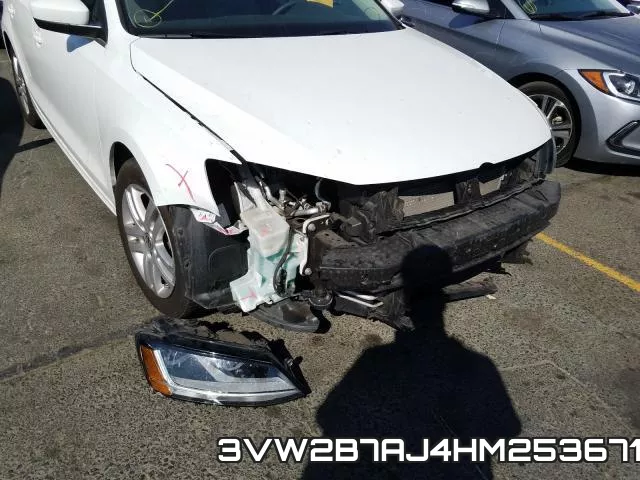 3VW2B7AJ4HM253671_9.webp