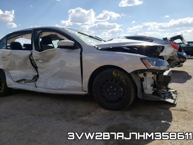 3VW2B7AJ7HM358611_9.webp
