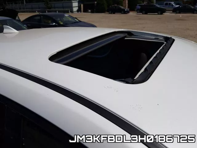 JM3KFBDL3H0186725_9.webp