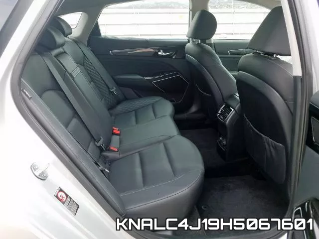 KNALC4J19H5067601_6.webp
