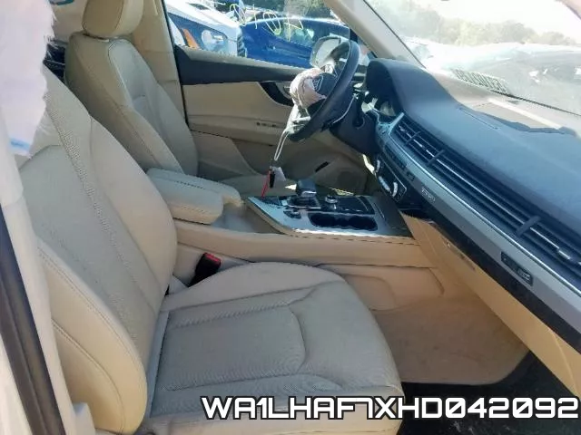 WA1LHAF7XHD042092_5.webp